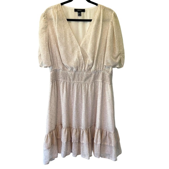 FOREVER 21 ~ Tan Delicate Floral Crossover Bodice Dress with Ruffle Hem ~Size 2X - Picture 1 of 8